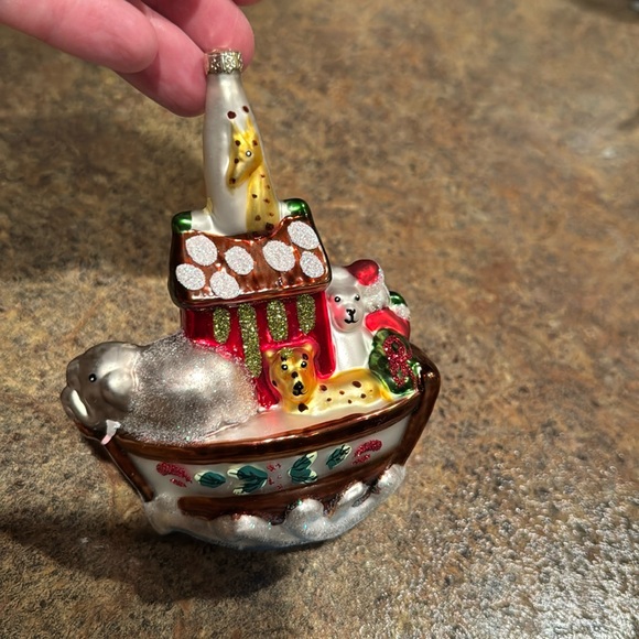 Noah’s Ark Christmas Tree Ornament - Picture 2 of 2